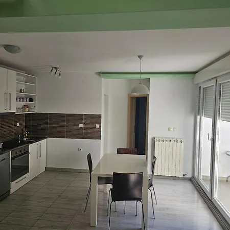 Apartment Park *